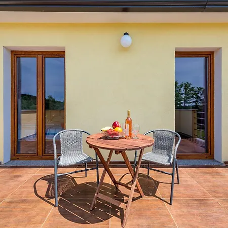 Frankovici Vila Pazin