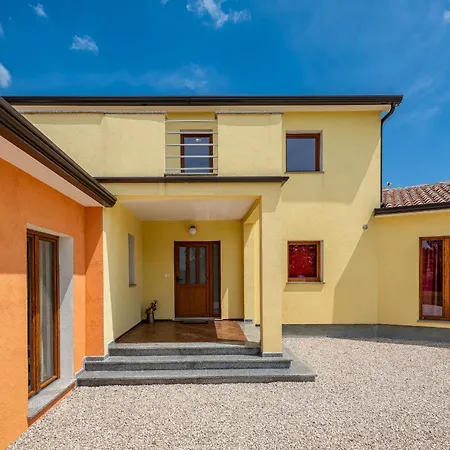 Frankovici Villa *