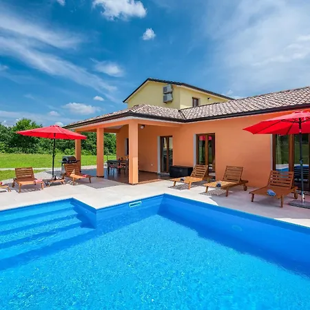 Frankovici Villa *