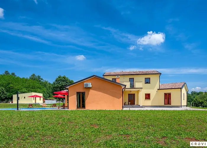 빌라 Frankovici 파진